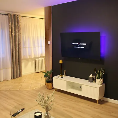 Zloty Zakątek Apartment Chojna